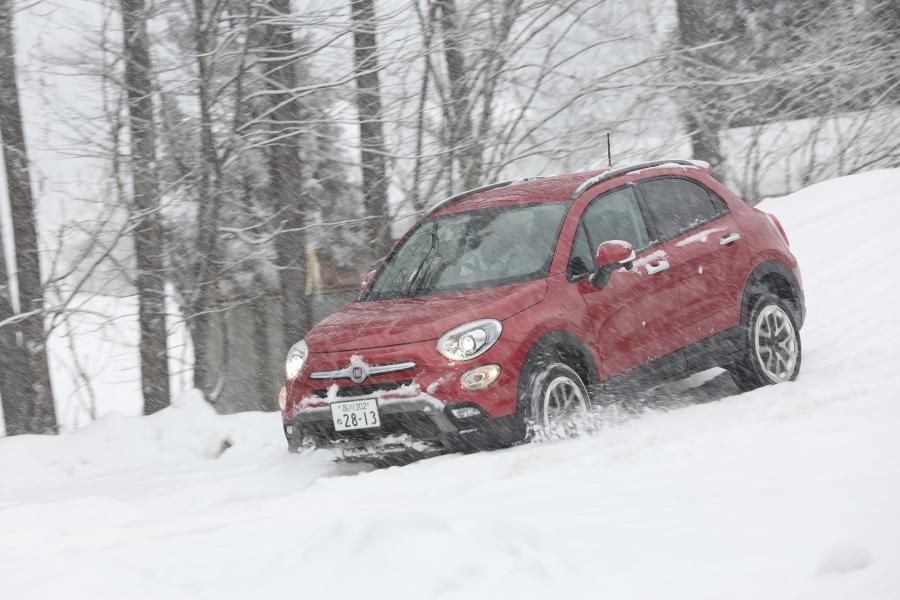  Fiat 500X Cross (334) 2015 года  (JP) (фото 2 из 8)